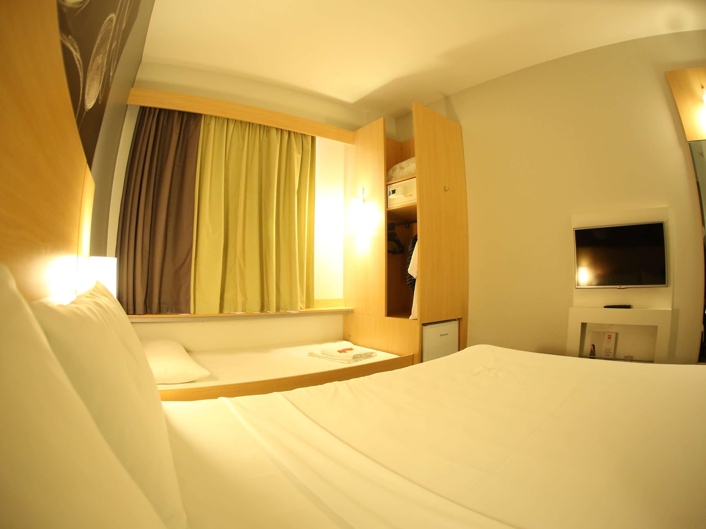 ibis Jatai Hotel Bagian luar foto