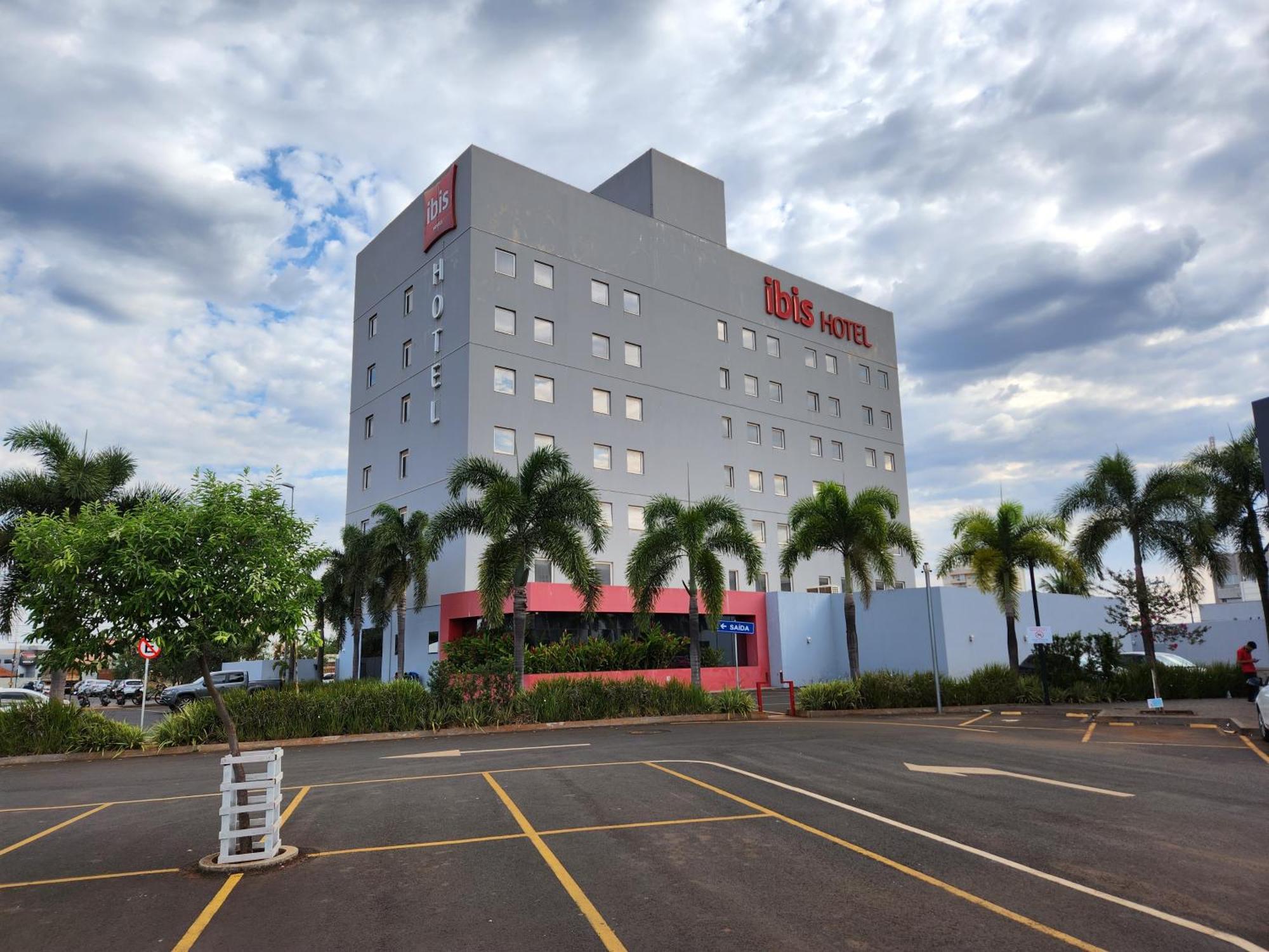 ibis Jatai Hotel Bagian luar foto