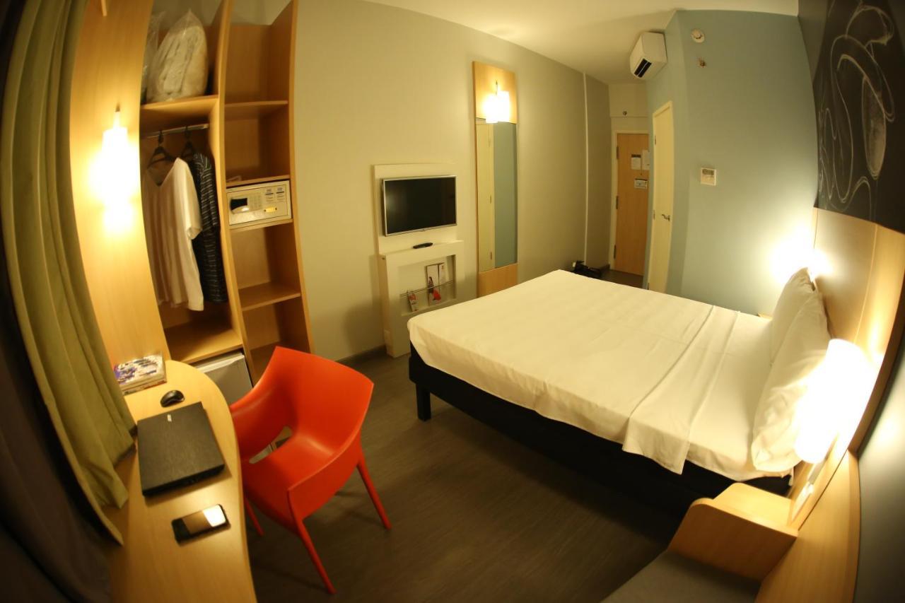 ibis Jatai Hotel Bagian luar foto